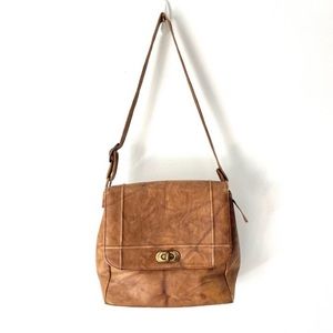 Justin Brown Distressed Shoulder Purse NWOTs